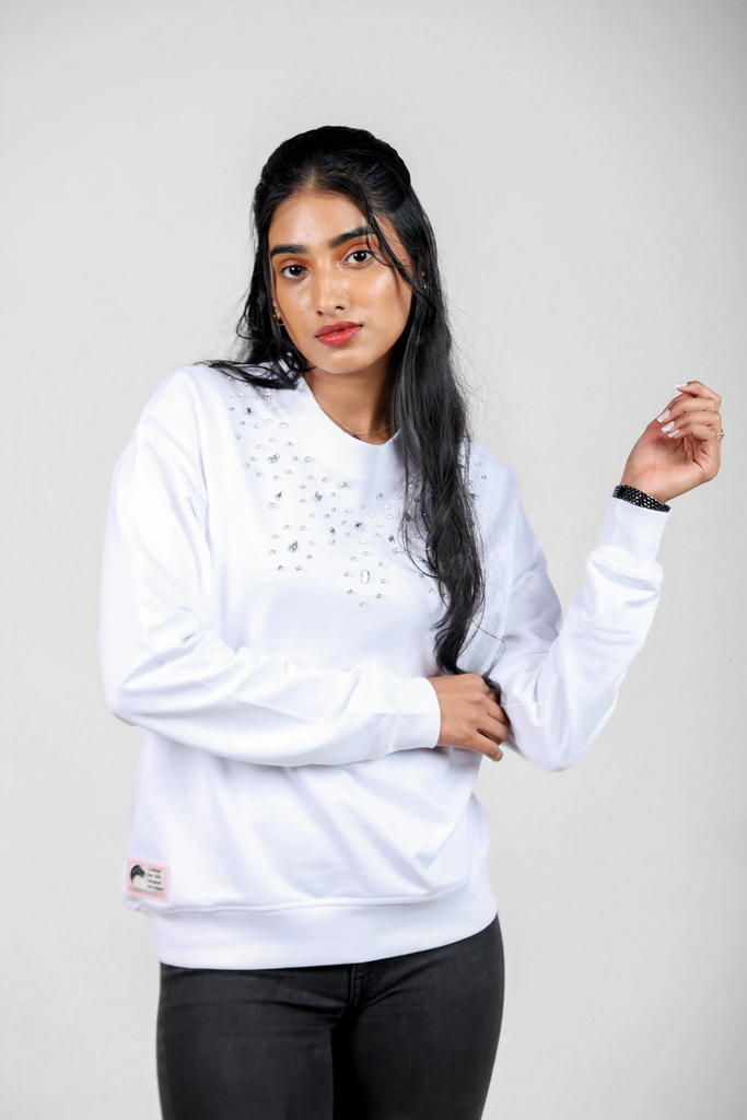 Celestial Sparkle Necklace-Inspired White Sweatshirt for Women – Fleece Edition